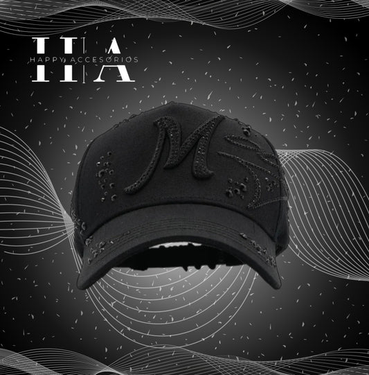 “Mago Total Black” 31 Hats